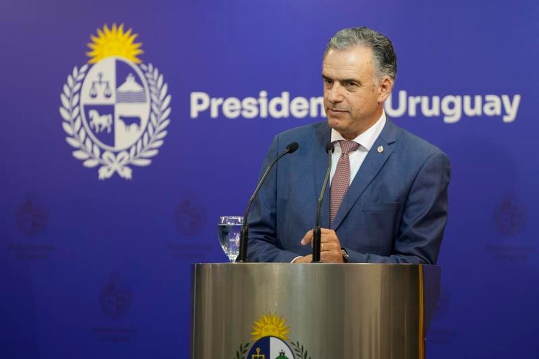 Uruguayan President Yamandú Orsi presents his "revolution of simple things"