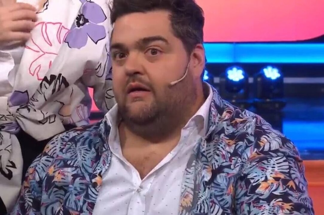 Argentine Actor Darío Barassi Jokes About His Body Type in Exclusive Resort