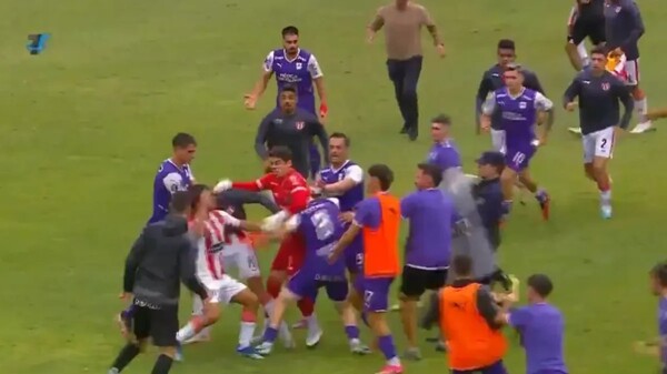 Столкновение между Defensor Sporting и River Plate может привести к возможным санкциям