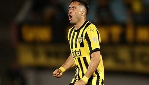 Peñarol Keeps Hope in the Copa Libertadores