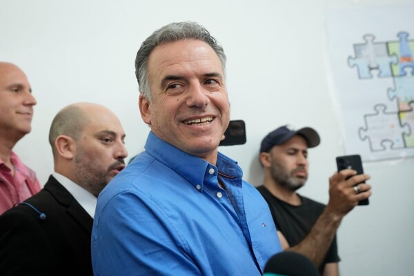Yamandú Orsi and Álvaro Delgado heading to the runoff in Uruguay