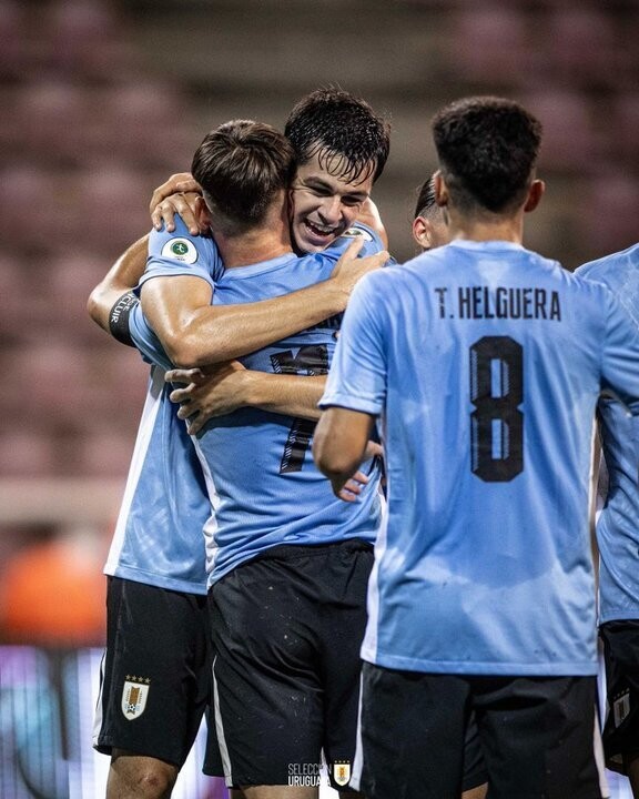 Uruguay Defeats Paraguay 6-0 in U-20 Championship
