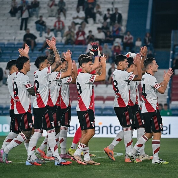 Uruguay Holds Training Session with Key Players