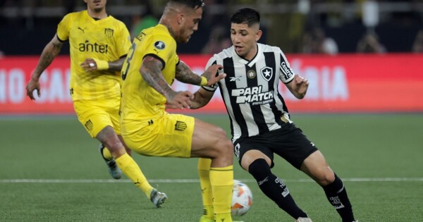 Conmebol warns Uruguayan club about sanctions